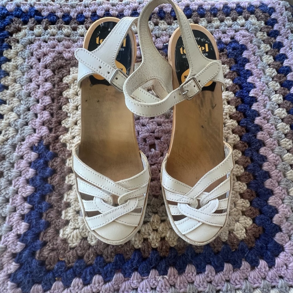 Swedish Hasbeens Heels - Picture 3 of 4